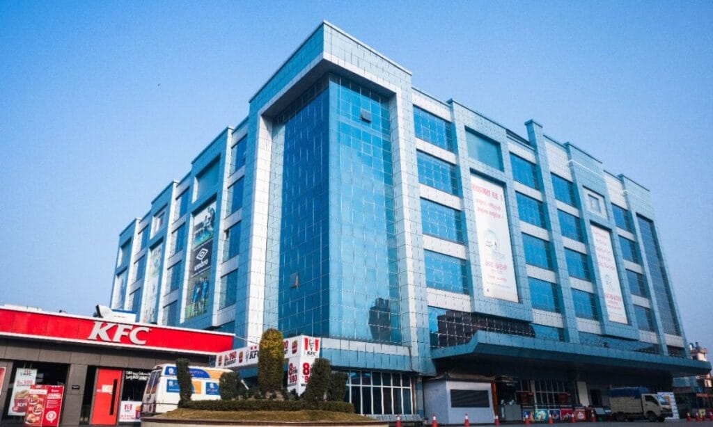 Bhat-Bhateni to Gift NPR 220 Million in Vouchers to Loyal Customers