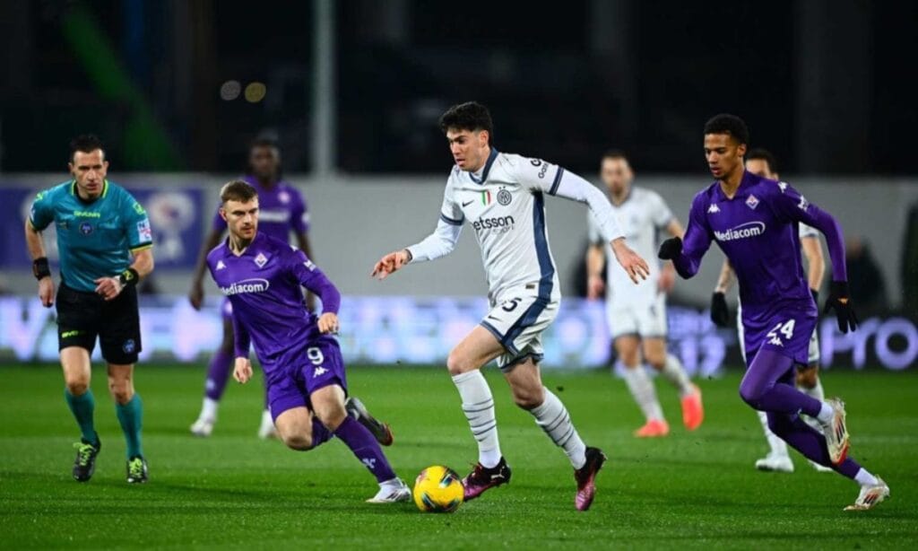 Fiorentina Stuns Inter Milan with Dominant 3-0 Victory in Serie A