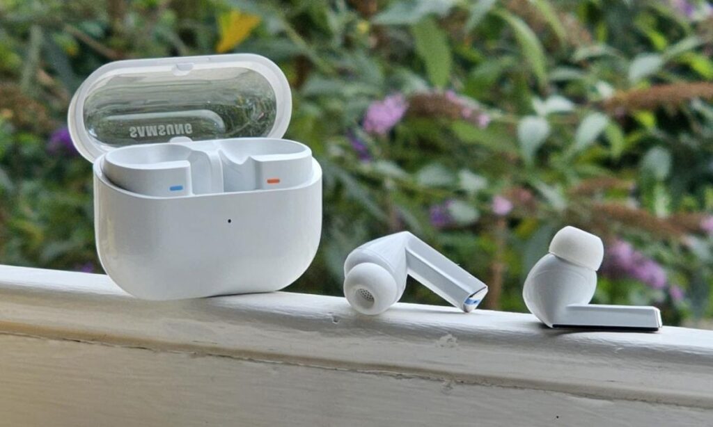 Samsung uwb earbuds