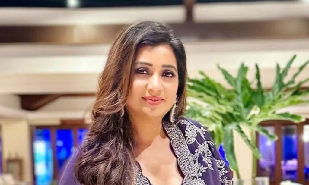Shreya Ghoshal on Feeling Embarrassed by ‘Chikni Chameli’