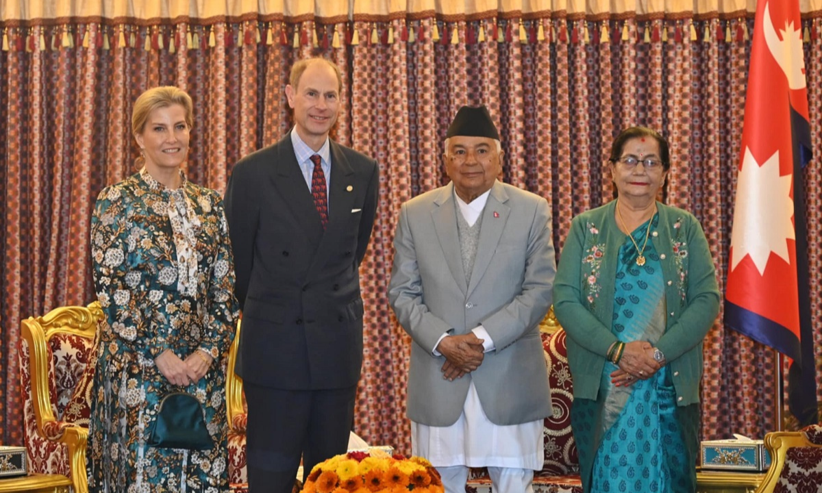 The British royal couple met the president