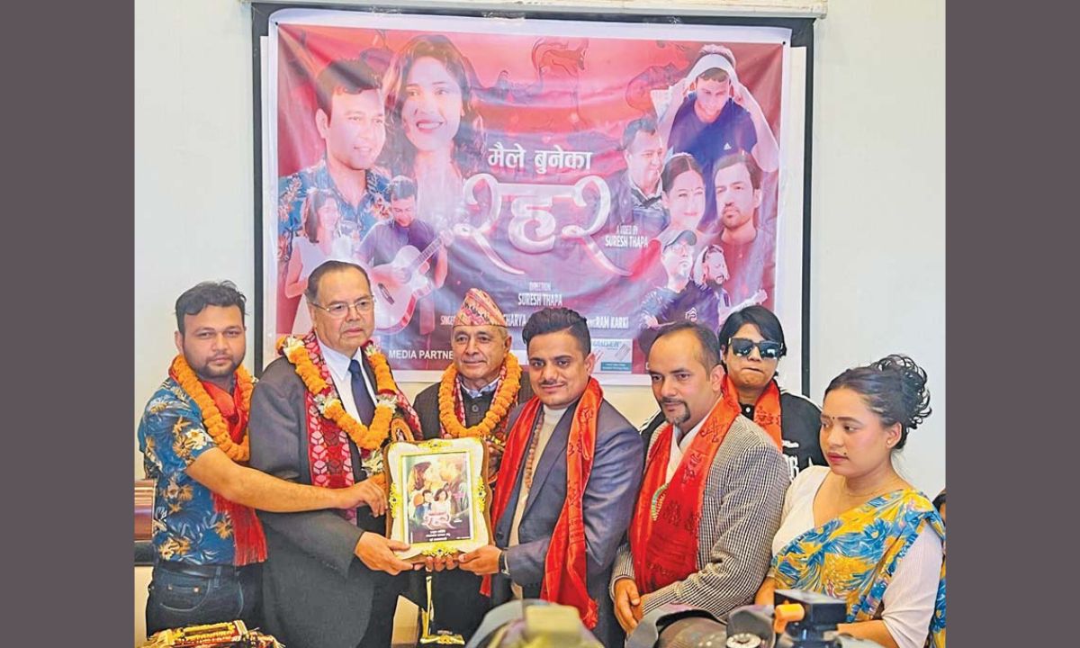 Ex-PM Jhalanath Khanal Unveils ‘Maile Buneka Rahar’ Music Video