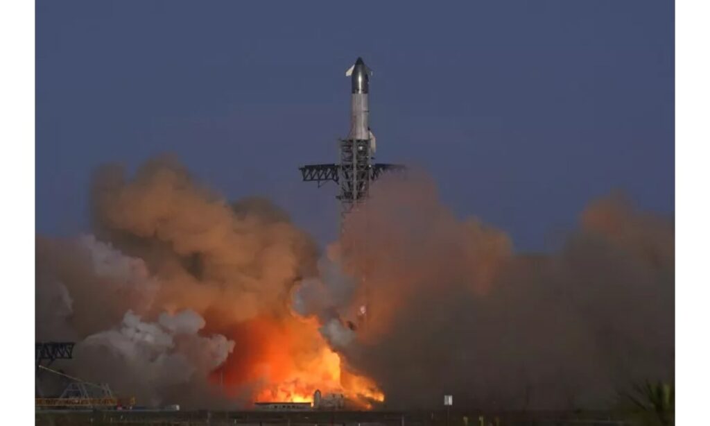 SpaceX Starship Test Ends in Explosion Over the Atlantic