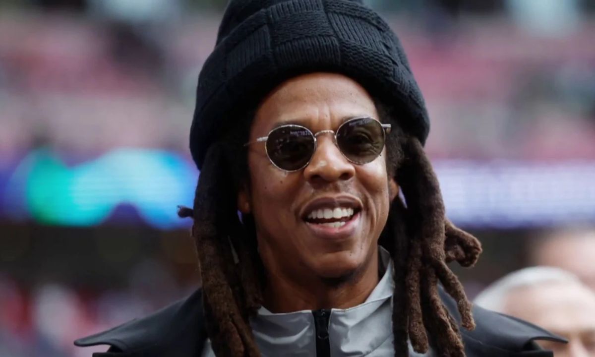 Accuser of Jay-Z Seeks to Dismiss Defamation Lawsuit in Ongoing Legal Battle