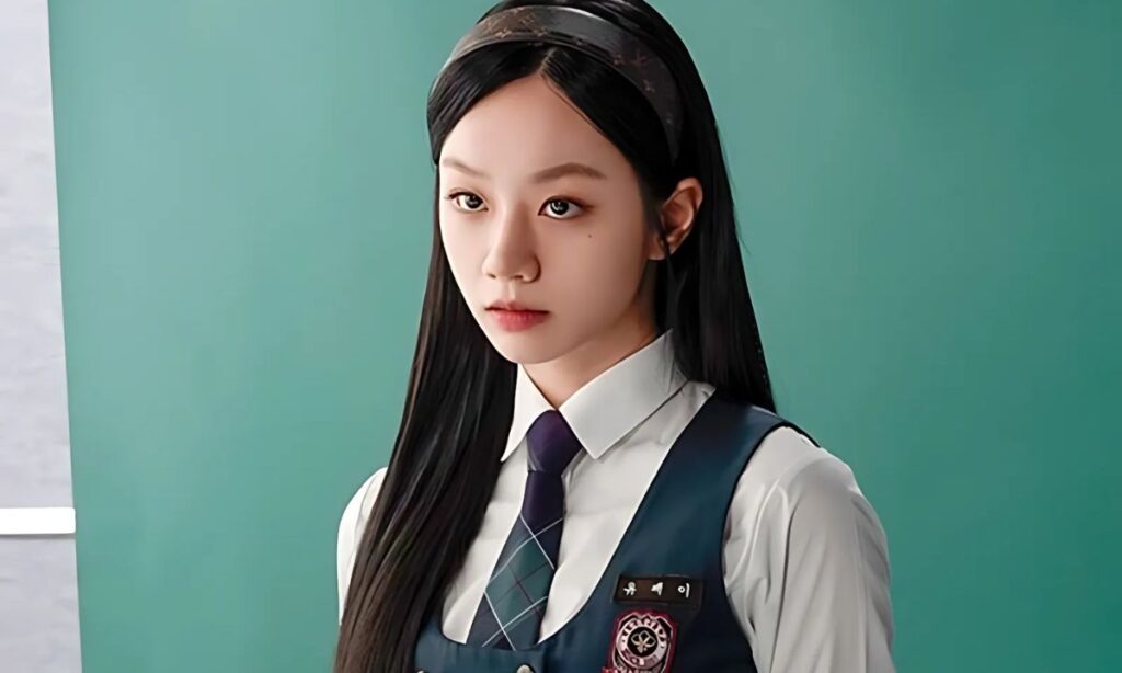 Hyeri Addresses Ticket Scalping Issues Ahead of 15th Anniversary Fan Meetings