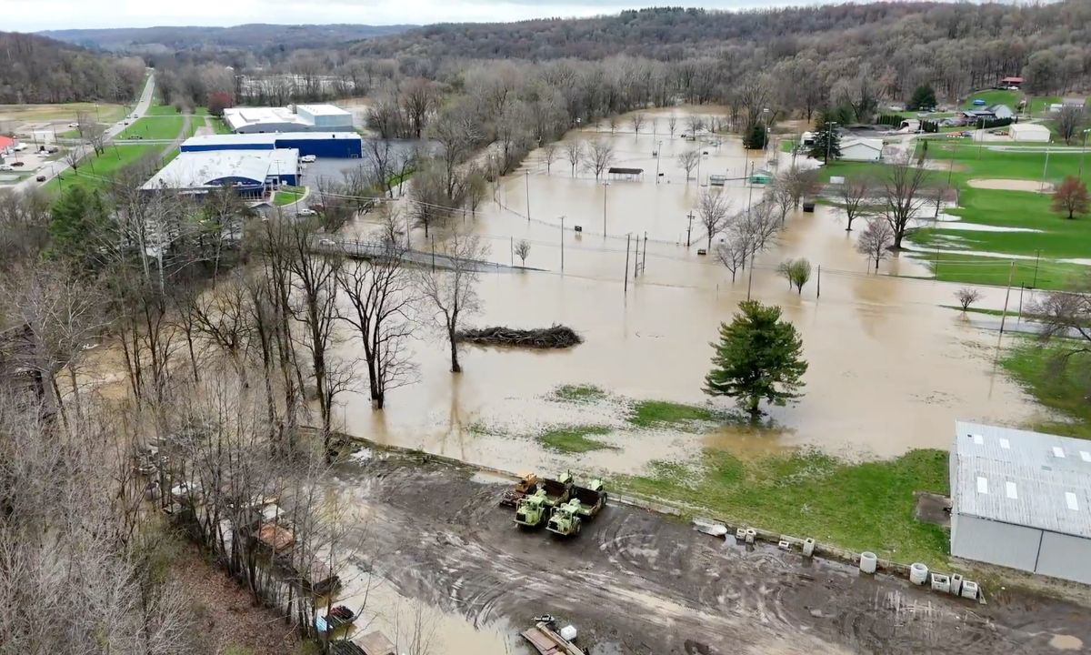 Kentucky Flood Emergency Communities Ordered to Evacuate After Dam Mishap
