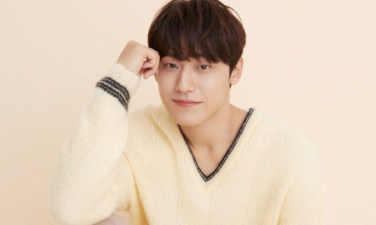 Lee Do Hyun in Talks for Lead Role in Hong Sisters’ Upcoming K-Drama