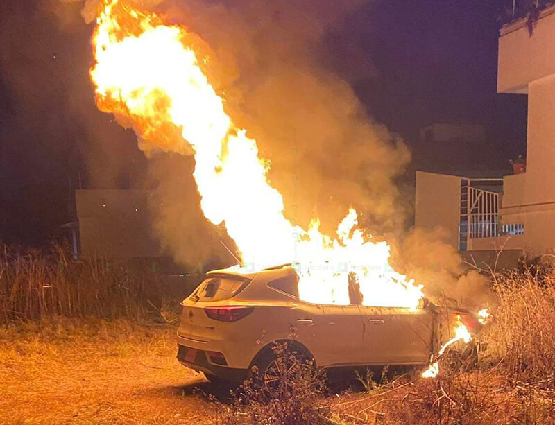 MG ZS EV Caught on Fire src TechPana