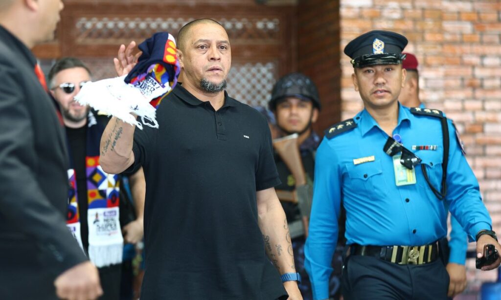 Roberto Carlos in Nepal