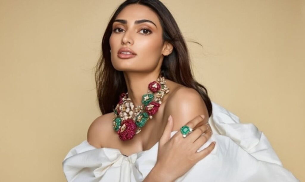 Athiya Shetty Bids Farewell to Bollywood to Embrace Motherhood and Privacy