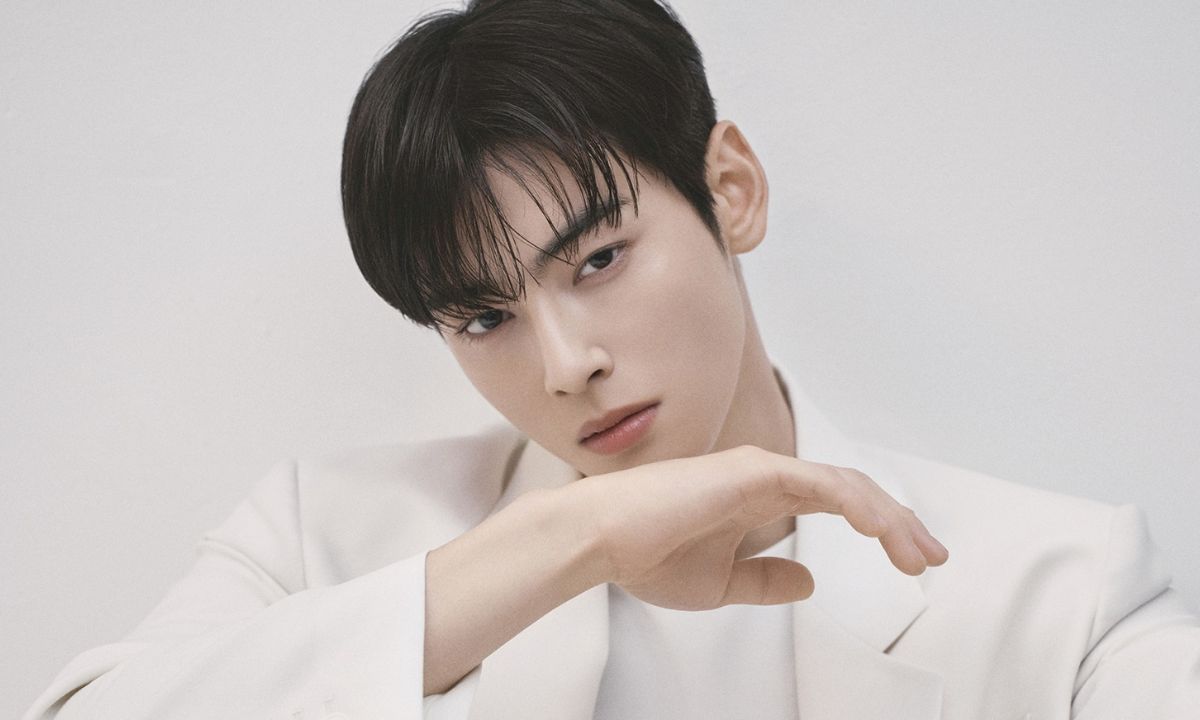 Cha Eun-woo to Begin Military Service, Fans Worldwide Send Warm Farewells