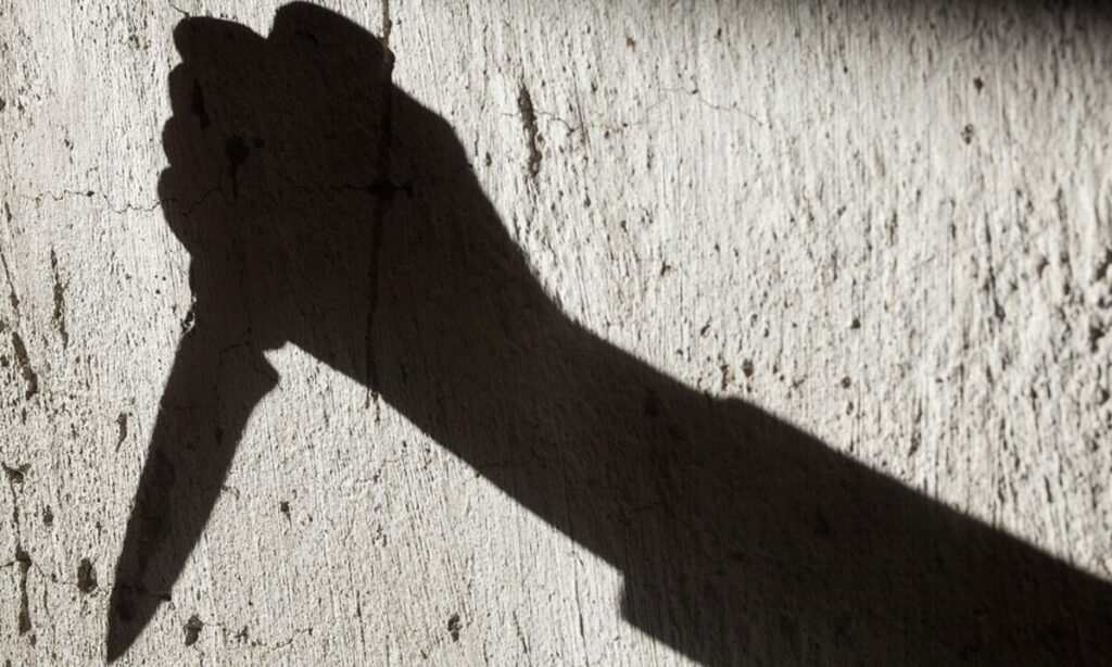 Man Kills Ex-Wife and Two Daughters