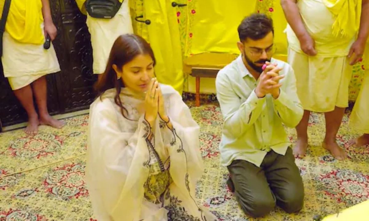 Virat Kohli & Anushka Sharma