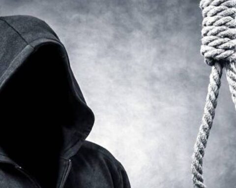 Iran Executes Man for Spying for Mossad Amid Growing Tensions