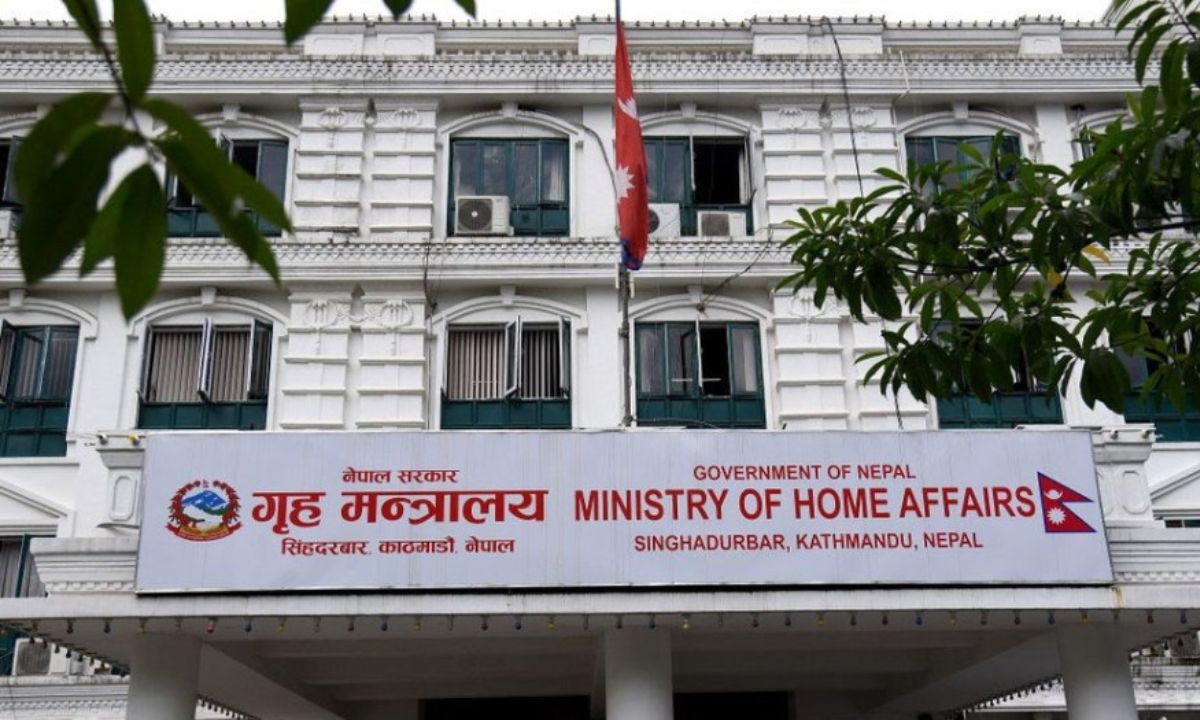 Home Ministry Calls Emergency Meeting to Probe Spain Visa Scandal