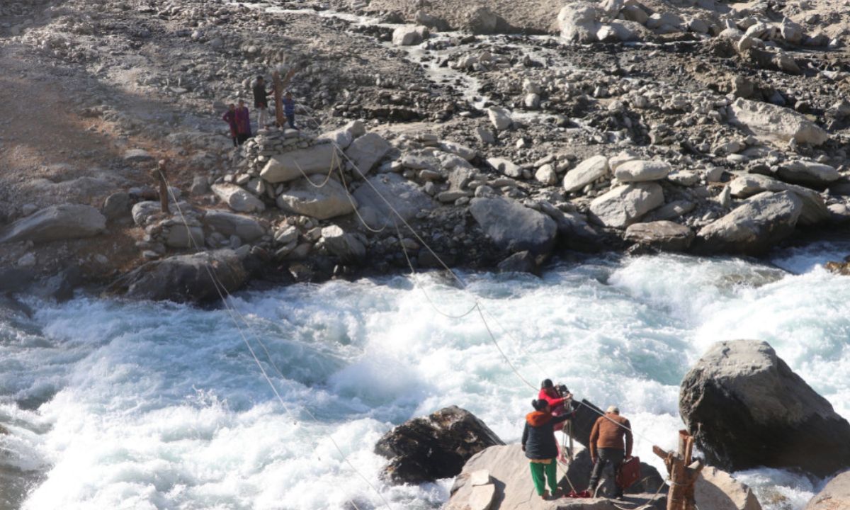 One missing in Mahakali river after tuin accident in Darchula