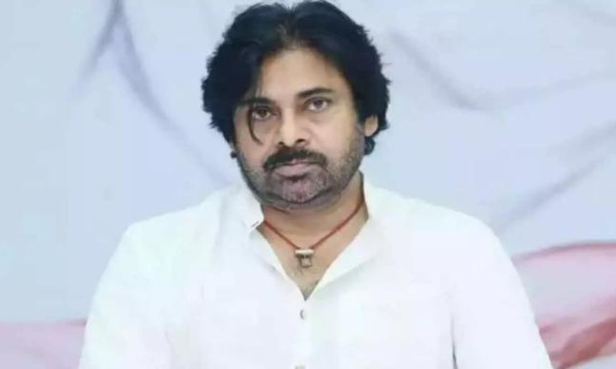 Pawan Kalyan in a still from Hari Hara Veera Mallu
