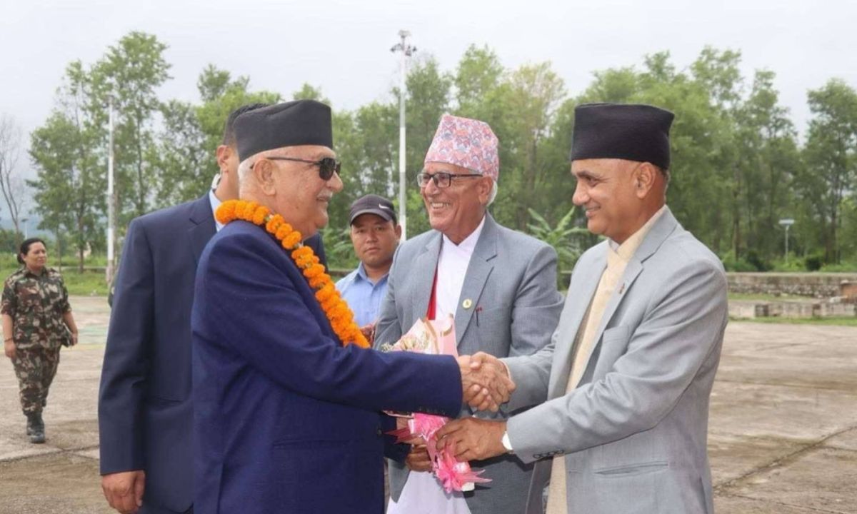 Prime Minister Arrives in Surkhet to Inaugurate Humla’s Belibridge, Delayed Due to Bad Weather