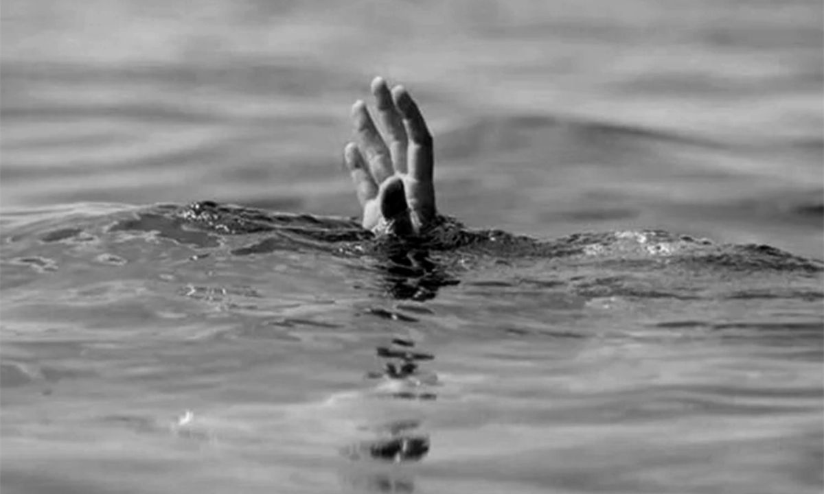drown